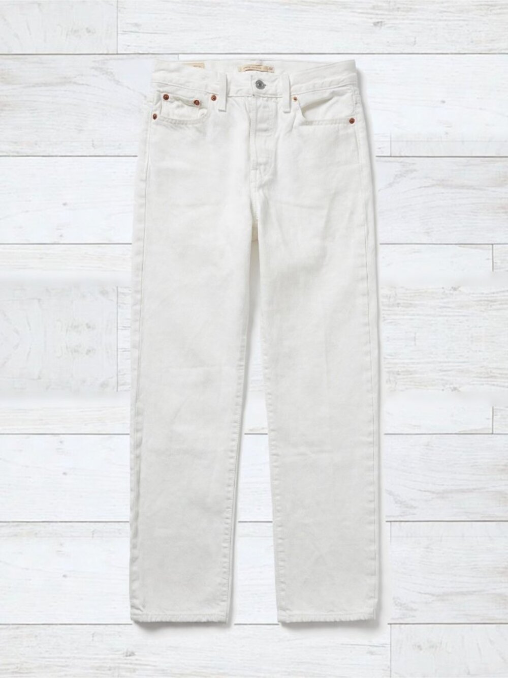 Levi's Premium White Wedgie Straight Jeans 26